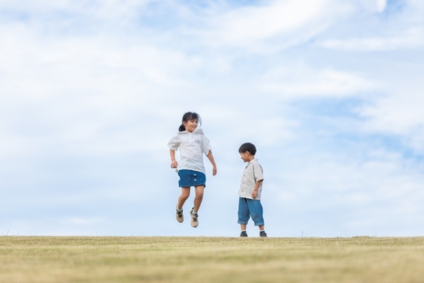 男の子女の子