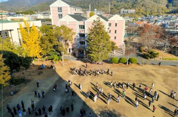 .松山東雲短期大学